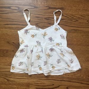 super cute Hollister top